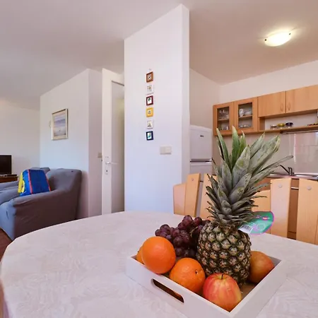 Mia - Appartement Veli Lošinj